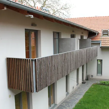 U Tří Volů 3*