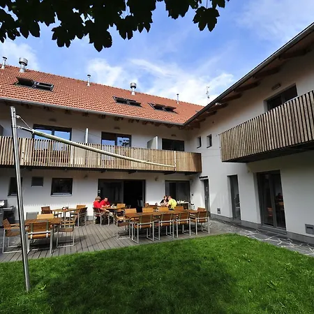 U Tri Volu Hotel 3*